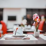 Zenia & Hotel Proville