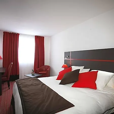 Hotel Zenia & 3*